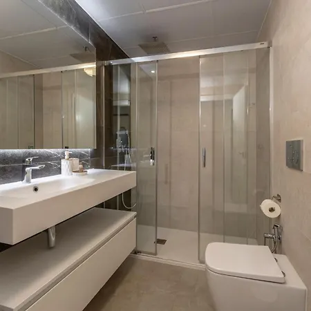 Sunset Cliffs By Leo 아파트