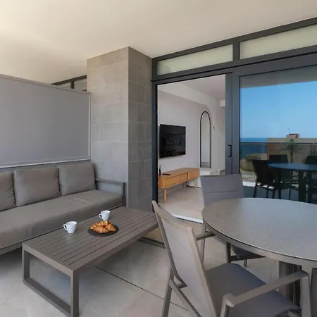 Sunset Cliffs By Leo *